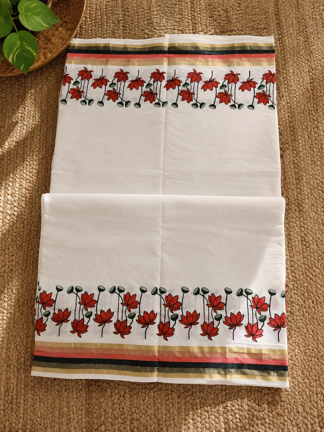 Kerala Saree Red Lotus Floral Print